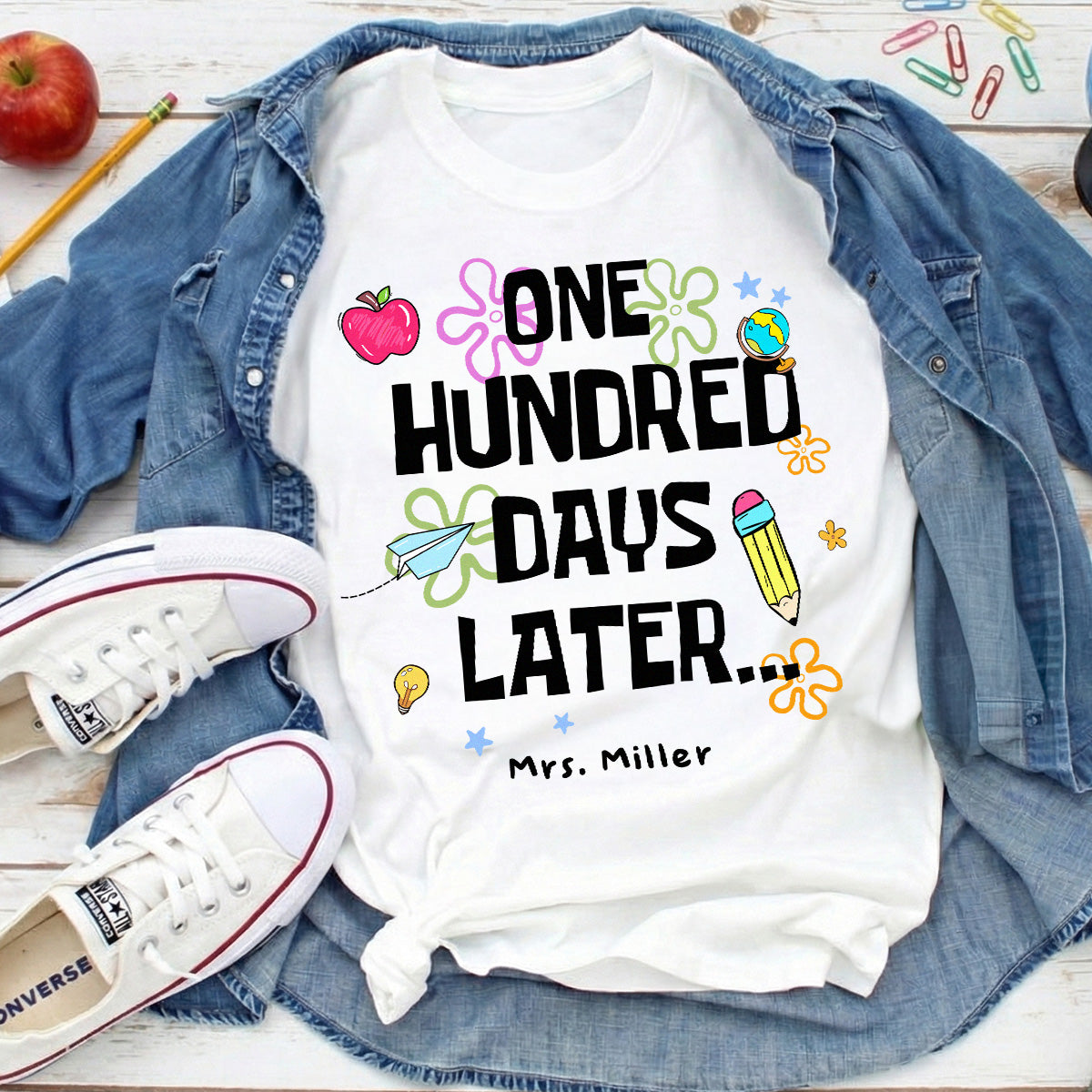 Cent jours plus tard Célébration des 100 jours d'école - T-shirt personnalisé — Blanc