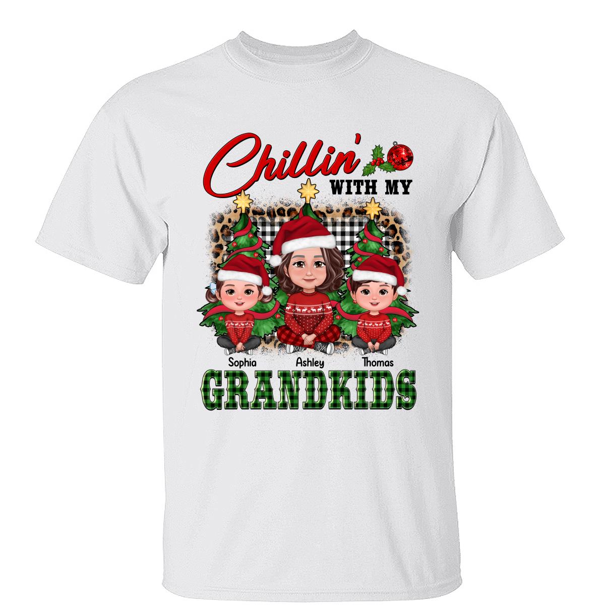 Détente Avec Mes Petits-Enfants Jambes Croisées Mamie Petits-Enfants T-shirt Personnalisé — Blanc