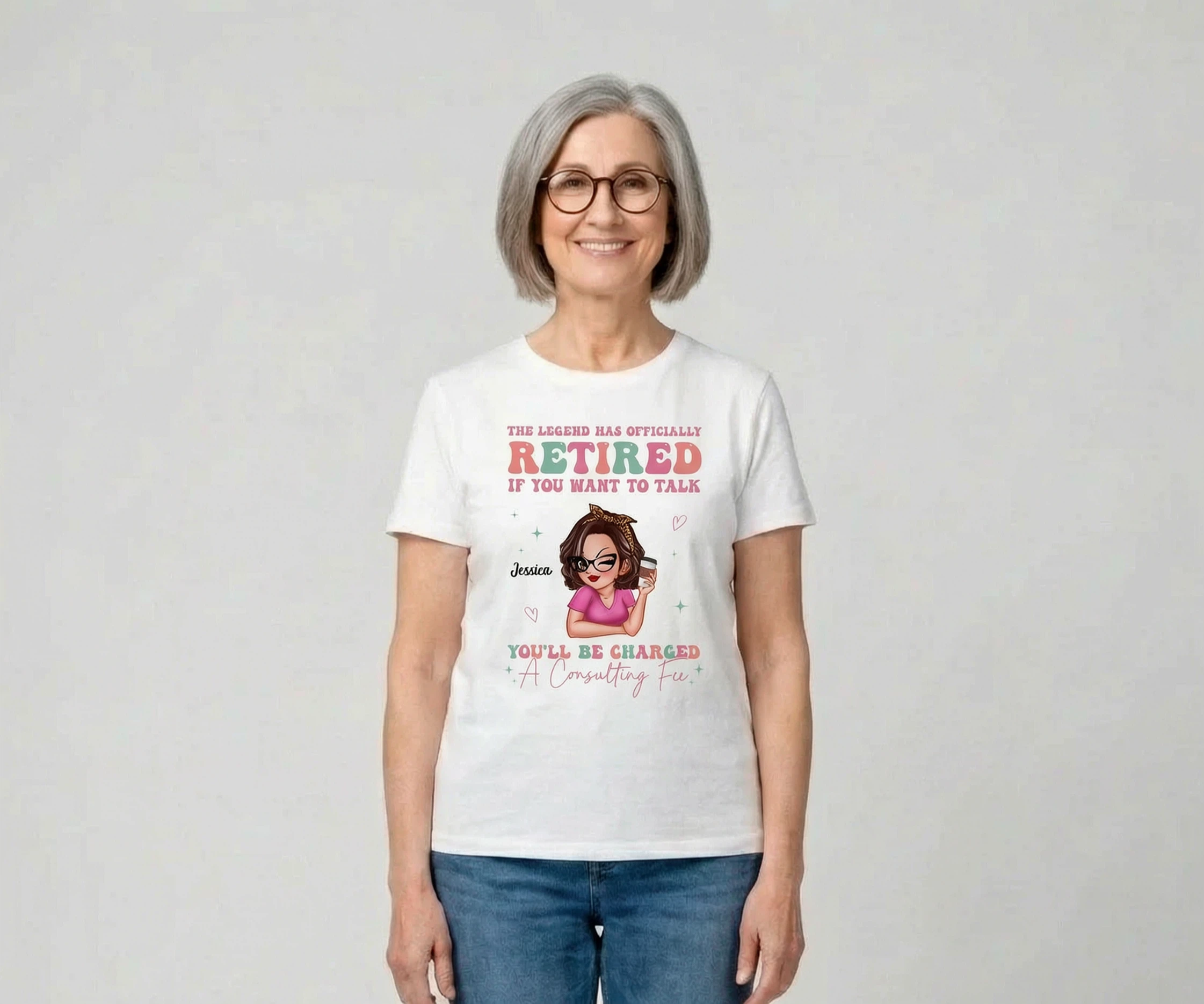 T-shirt personnalisé La légende a officiellement pris sa retraite, Cadeau pour Maman, Grand-mère, Meilleure amie — Blanc