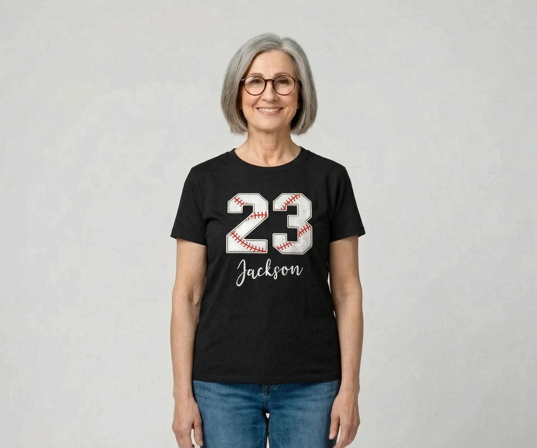C'est mon petit-fils là-bas - T-shirt personnalisé double face - Baseball Softball Grand-mère Maman — Noir