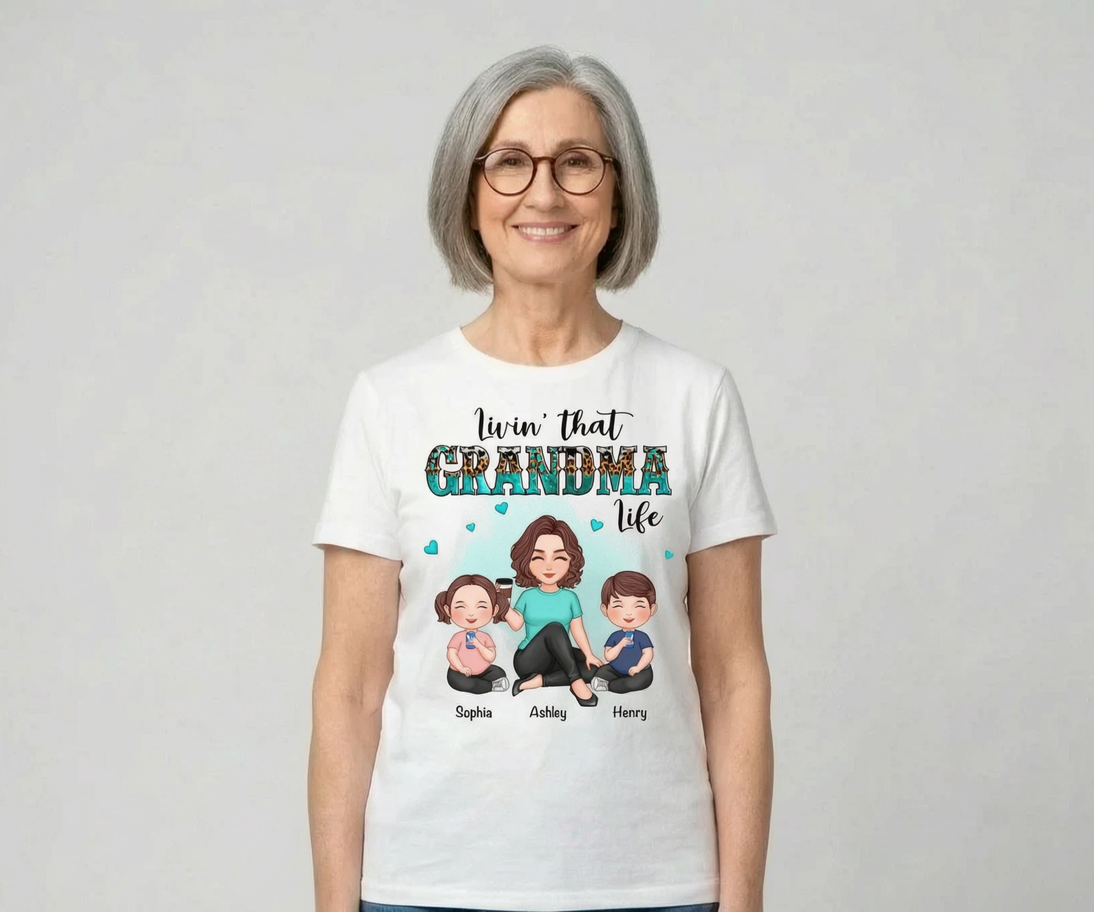 Vivre la vie de mamie Bleu Canard & Léopard Adorable Petit-enfant & Mamie T-shirt Personnalisé — Blanc