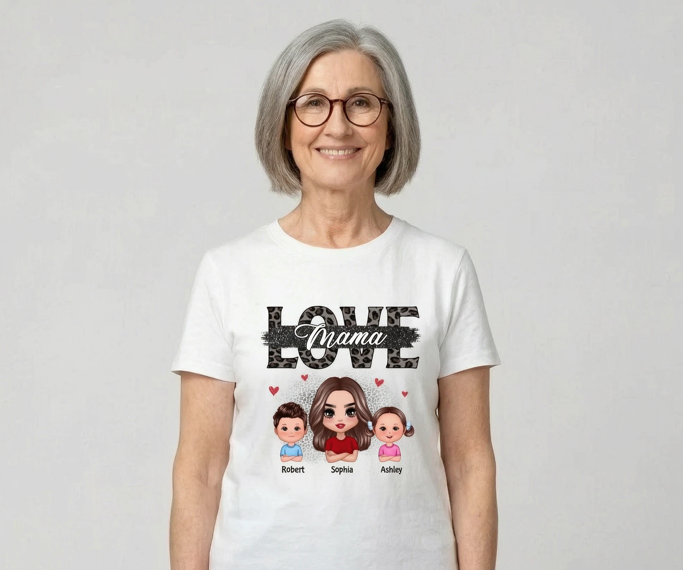 Chemise personnalisée Maman Grand-mère Léopard Noir Découpé — Blanc